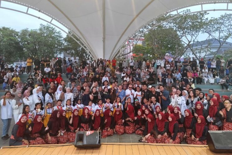 Kunjungan Perdana, Isran Noor Puji Teras Samarinda