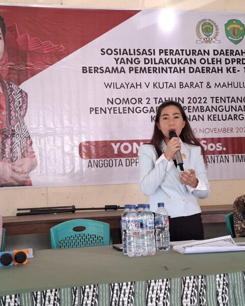 Yonavia Sosialisasikan Perda Ketahanan Keluarga di Kutai Barat, Fokus pada Pencegahan Pernikahan Dini