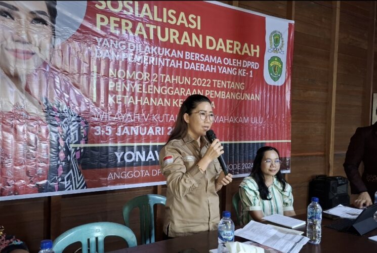 Anggota DPRD Kutai Barat Dorong Ketangguhan Keluarga di Kampung Lambing