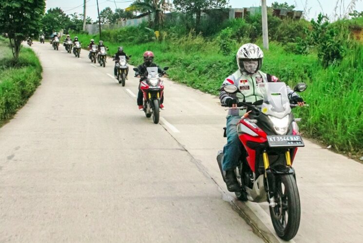 Rencanakan Mudik? Bekali Persiapan Mudik Kamu dengan Tips #Cari_Aman dalam Berkendara