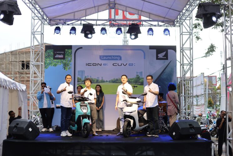 Honda Icon e dan CUV e Resmi Mengaspal di Kota Tepian
