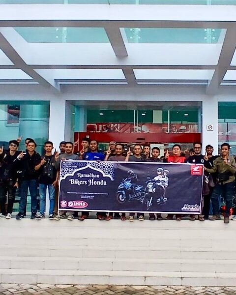 Berbagi Kebaikan Ala Komunitas Honda Samarinda dan Bontang Lewat Ramadhan Bikers Honda