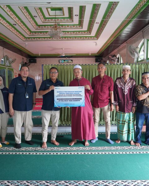Pelindo Jasa Maritim Peduli, Bantu Renovasi Dua Masjid di Samarinda