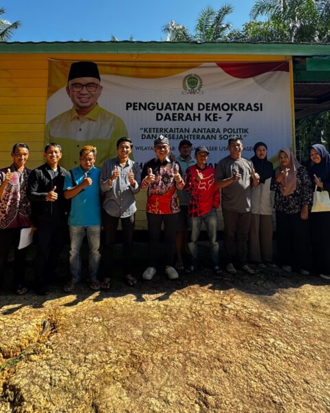 Fadly Imawan Dorong Warga Desa Laburan Aktif dalam Demokrasi
