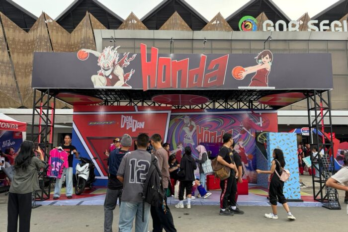 Dukung Semangat Kreativitas Gen Z, Kolaborasi BeAT x DanDanDan Hadir Warnai Honda DBL East Kalimantan