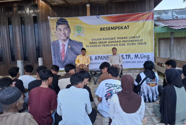 Besempekat di Sandaran, Apansyah Serap Aspirasi Warga Desa Manubar Dalam