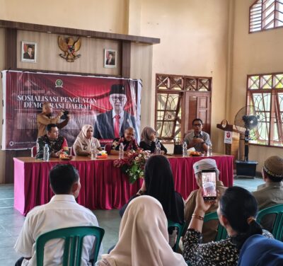 Warga Sungai Merdeka Manfaatkan Forum PDD untuk Sampaikan Keluhan Infrastruktur kepada Muhammad Samsun