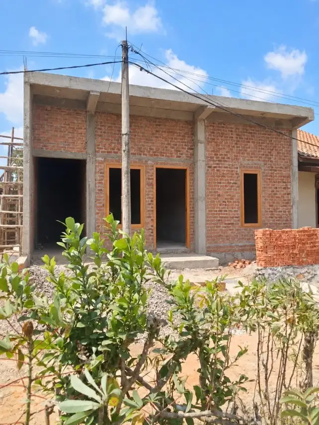 Penggunaan dana zakat ASN Kemenag Lampung untuk bedah rumah Marbot.(foto: ist)