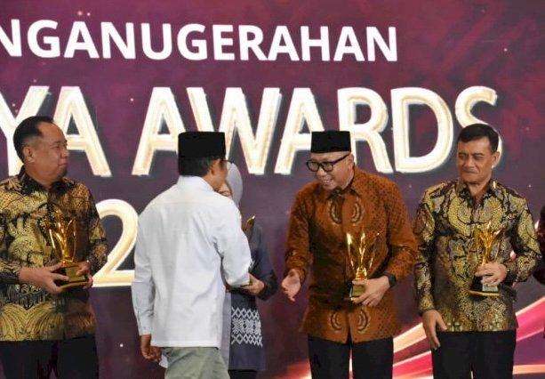 Gubernur Mirza terima Mandaya Award 2026.(foto: ist)